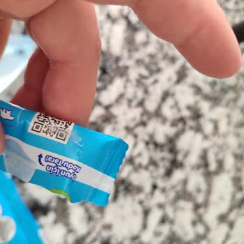 Yarım Çikolata Şoku: Paket İçinde Yenmiş Ürün