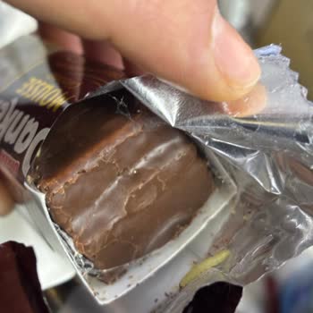 Ülker Ürünü: Küf Ve Kurt Problemi