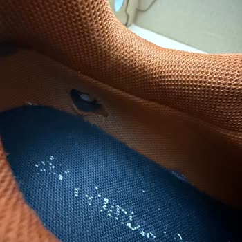 Columbia зимние ботинки быстро износились, гарантия отклонена