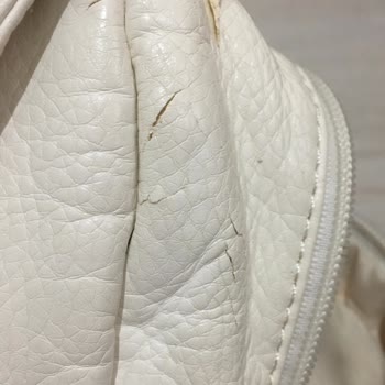 Deri Sırt Çantasının Kalitesizliği Ve Para İade Talebi