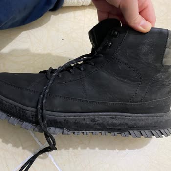 Greyder Botlarda Tehlikeli Çivi Sorunu