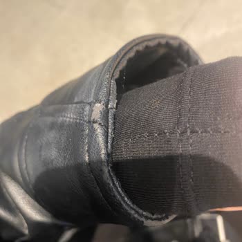 Zara Deri Ceket Kalitesinde Hayal Kırıklığı