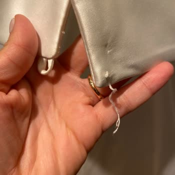 Düğün Günümde Hayal Kırıklığı: Yaka Kopması Ve Erken Elbise Değişimi