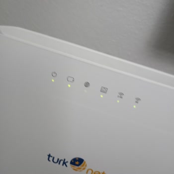 Sürekli Kesilen İnternet Ve Çözüm Bulamayan Ekipler