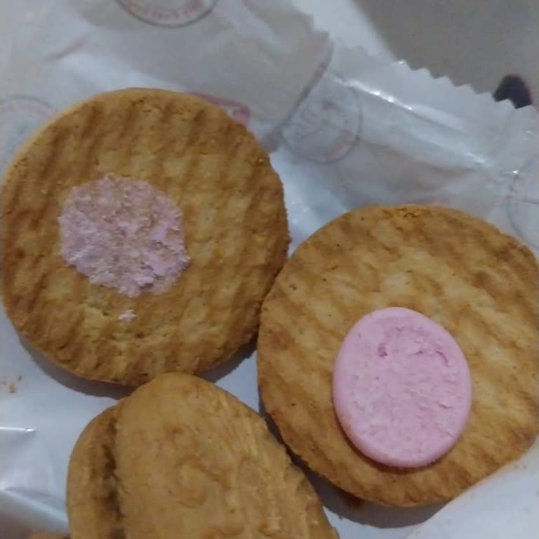 Torku Çilekli Bisküvinin Kreması Hayal Kırıklığı Yarattı