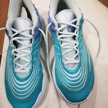 Nike Kalitesiz Ürün Ve İlgisiz Müşteri Hizmetleri!