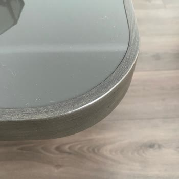 Yanlış Renk Ve Uzun Süreli Bekleyiş: Orta Sehpa Sorunu