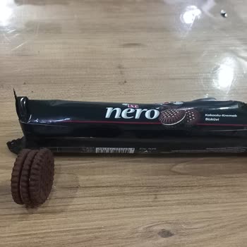 Üç Bisküvi İki Krema: Eti Nero Üretim Hatası!