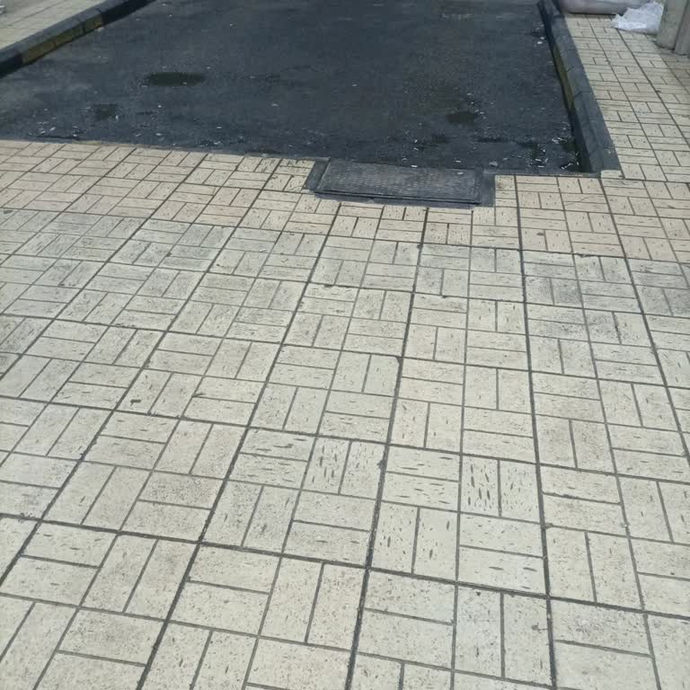 Sürekli Geç Kalan Otobüsler Mağdur Ediyor