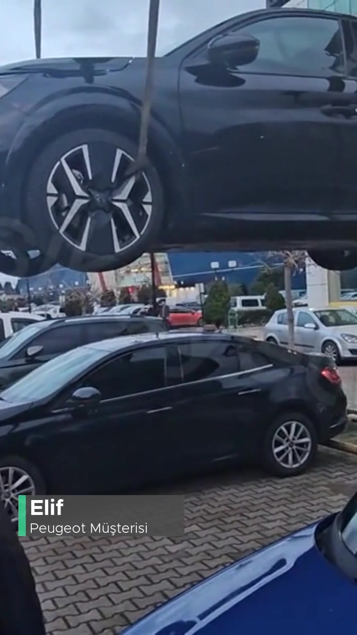 Peugeot Sıfır Araç 3 Ayda 5 Kere Servise Gitti! videonun kapak resmi