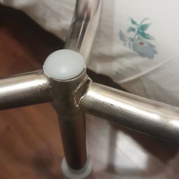 Üç Ayaklı Bastonun Kalitesizliği Ve Güvenlik Riski