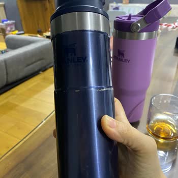 Stanley Termosun Boyası Atıyor Ve Garanti Sorunu