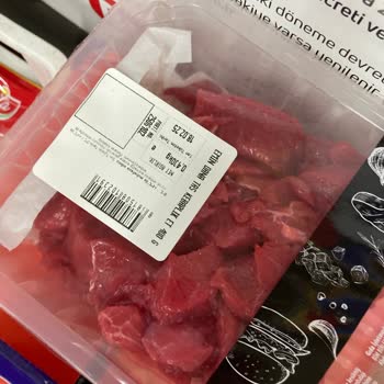 BİM Market'te Soğuk Zincir Sorunu Ve Etiket Eksikliği