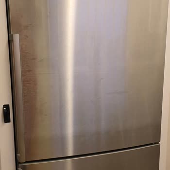 Bosch Buzdolabı Kapak Boyası Sorunu Ve Garanti Çıkmazı