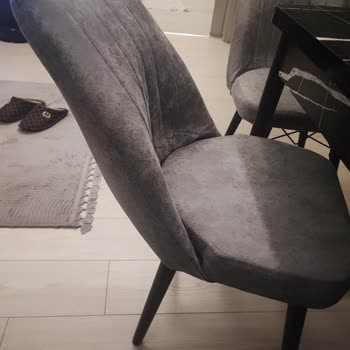 Vivense Ay Serisi Masa Sandalye Takımının Tüm Sandalyeleri Kırıldı!