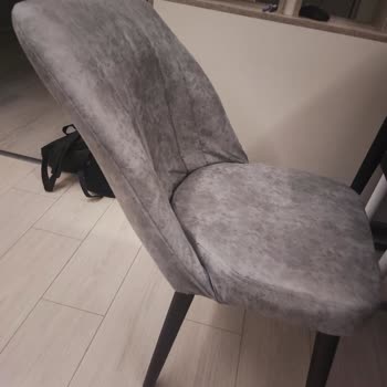 Vivense Ay Serisi Masa Sandalye Takımının Tüm Sandalyeleri Kırıldı!