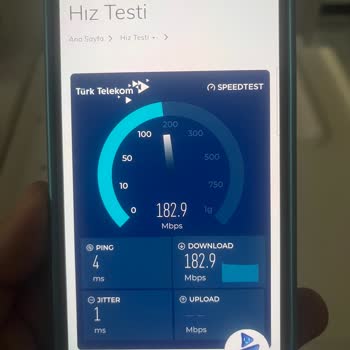 İnternet Hızı Ve İlgisiz Müşteri Hizmeti Sorunu