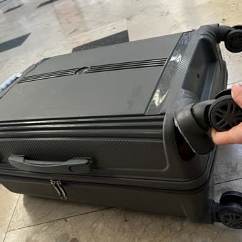 Ajet Bagaj Hasarı Ve Yetersiz Müşteri Hizmeti!