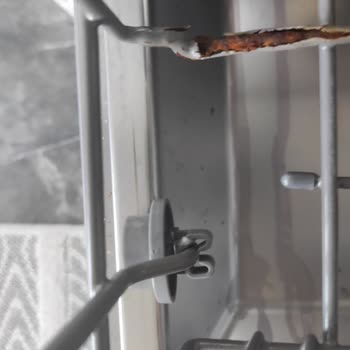 Teka Bulaşık Makinesi Sepetlerinde Çatlama Ve Paslanma Sorunu