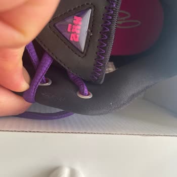 Dayanıklılığı Sorgulatan Nike Lebron Ayakkabısı