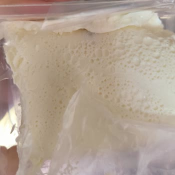 Son Tüketim Tarihi Geçmemiş Kaymakta Küf Şoku!