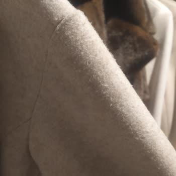 Koton: Купленный товар оброс ворсом, возникли проблемы