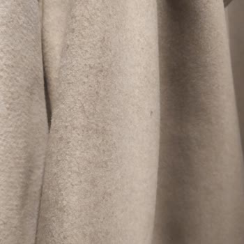 Koton: Купленный товар оброс ворсом, возникли проблемы