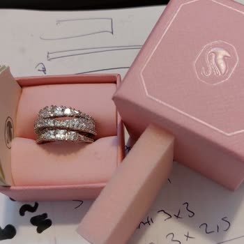 Swarovski Yüzük Değişiminde Büyük Sorun