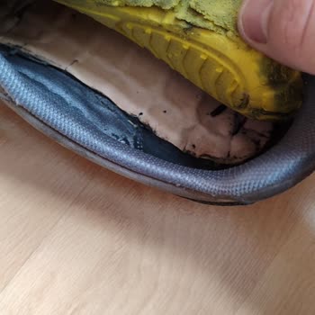 3 Ayda Deforme Olan Ayakkabı Ve Yetersiz Müşteri Hizmeti