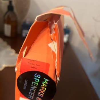 Проблемы с заказами Marks & Spencer и поддержкой клиентов