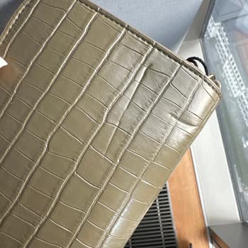 Deforme Çanta Şoku: Beymen'den Beklenmedik Hayal Kırıklığı