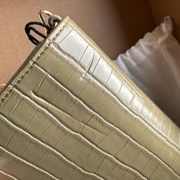 Deforme Çanta Şoku: Beymen'den Beklenmedik Hayal Kırıklığı