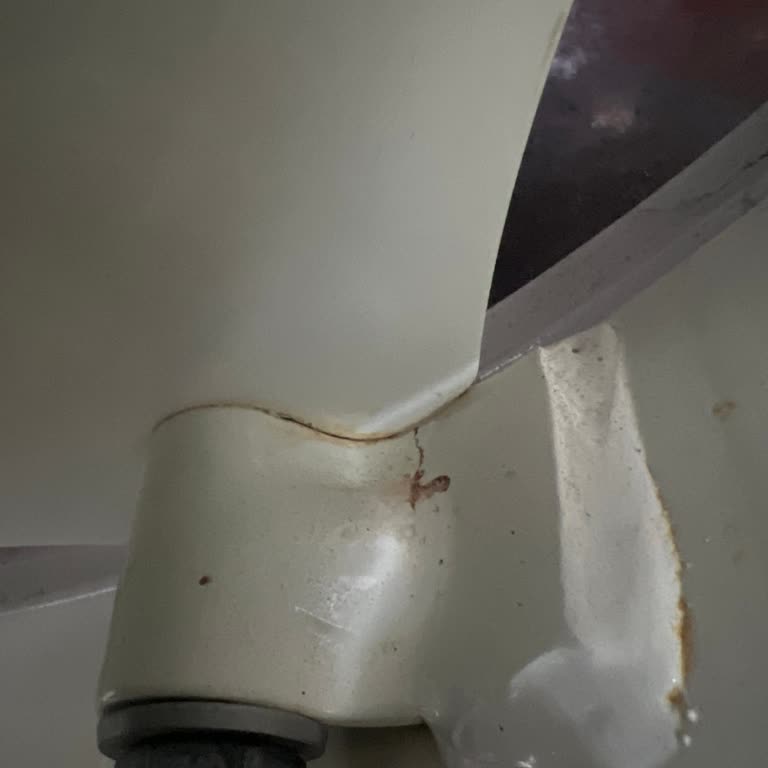 Traktör Jantındaki Çatlak Sorunu