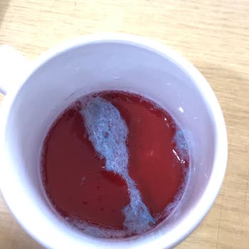 İçecekte Garip Köpük Ve Küf Sorunu