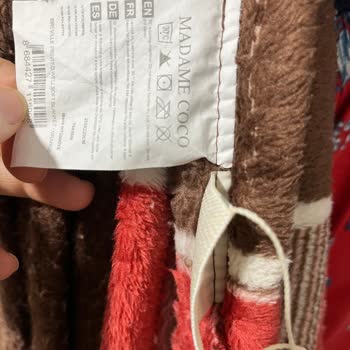 Madame Coco Blanket Sheds Excessively After Washing – Poor Quality