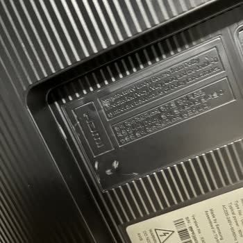 Samsung TV'de Çizikler Ve Destek Eksikliği