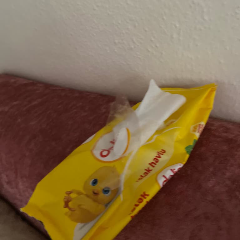 Bebek Mendili Kullanımı Sonrası Cilt Tahrişi Ve Kanama