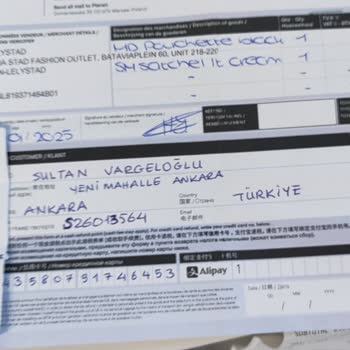 Schipol Havalimanı'nda Taxfree İade Sorunu Ve Geri Dönüş Eksikliği