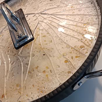 Karaca Tencere Cam Kapağı İlk Kullanımda Patladı