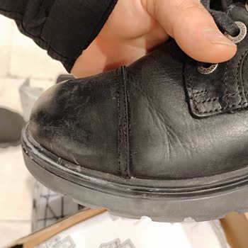 Kalitesiz Ürün Ve Yetersiz Müşteri Hizmeti