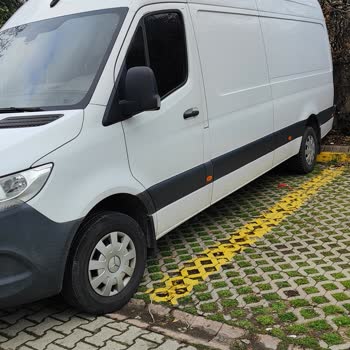 Fatih Belediyesi Zabıta Müdürlüğü'nün Keyfi Uygulamalarına Karşı Tepki