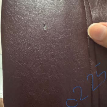 Mango'dan Gelen Hayal Kırıklığı: İki Kez Ayıplı Ceket