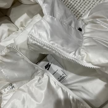 Boyner'den Gelen Kusurlu Nike Mont Hayal Kırıklığı Yarattı