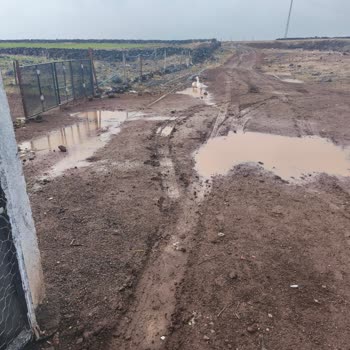 Şanlıurfa Büyükşehir Belediyesi Yollar Çamurlu