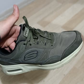 Skechers Ayakkabı Tabanı Kırıldı Ve Su Alıyor