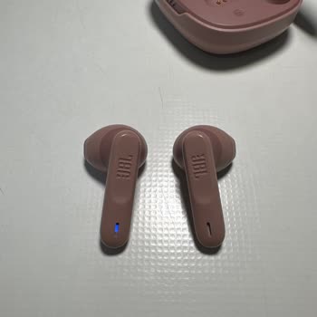 Sol Kulaklık Bağlantı Sorunu Ve Çözüm Bulamama