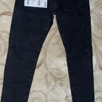 Renk Solması Ve Tiftiklenme Sorunu Yaşadığım Pantolonun Test Süreci