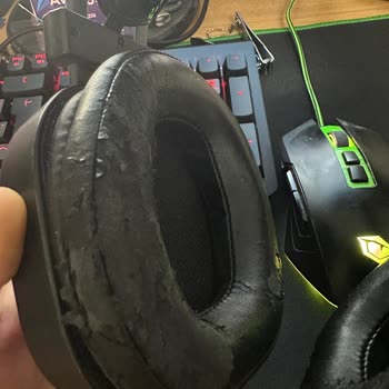 Monster Kulaklık Pedleri Soyuluyor, İlk Kez Hayal Kırıklığı