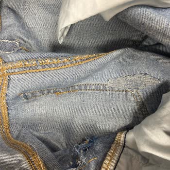 Stradivarius Jean Kalite Sorunu