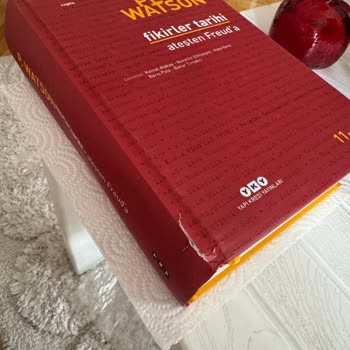 Hasarlı Kitap Teslimatı Ve Uzun Kargolama Süresi